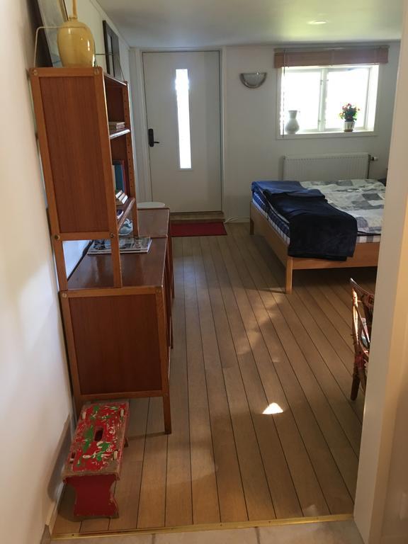 Rum I Villa - Kaerleksudden Norrtaelje Norrtälje Exterior foto